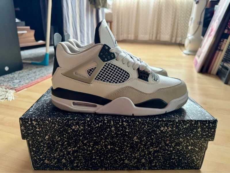 Nowy z metką Jordan 4 retro military black R.43