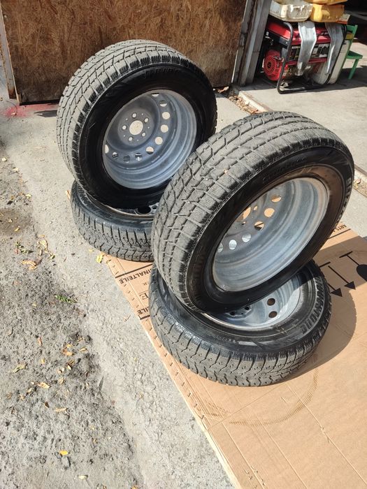 Зимняя резина Bridgestone с дисками: 2 600 грн. - Колеса в зборі Дніпро ...