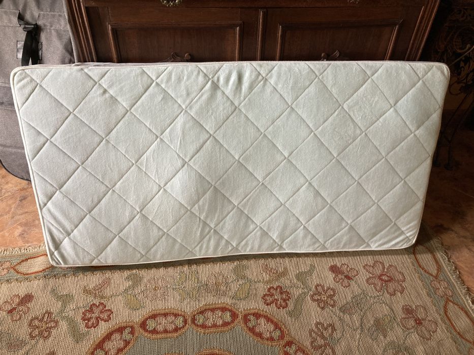 Colchao para berco ou cama de bebe