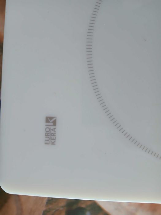 Індукційна варильна поверхня Gefest CH4232 K12 майже нова з сенс.управ