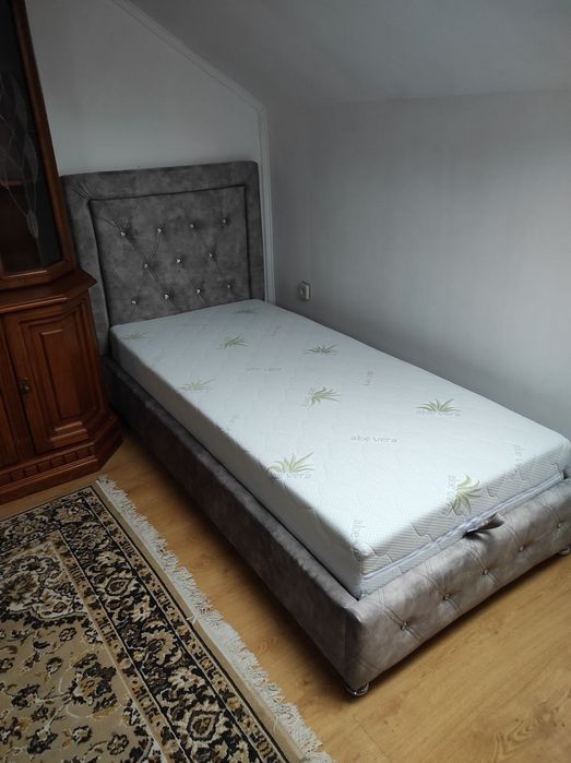 Ліжко односпальне