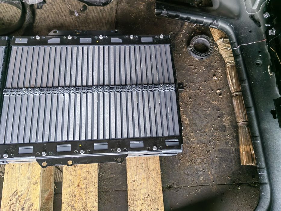 Повер банк, ДБЖ, power bank