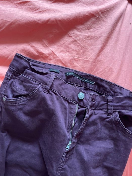 Calças cintura subida roxas