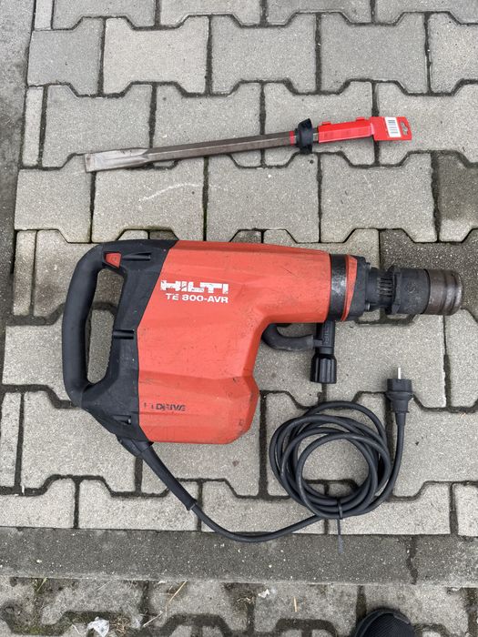 Mlot wyburzeniowy Hilti TE 800-AVR dluto używany Sprawny