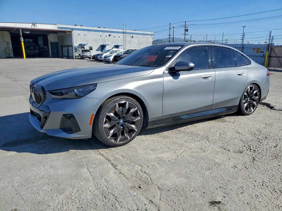 Бампер BMW G60 I5 Розборка БМВ Г60