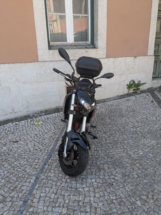 Benelli TNT 125 Ano 2021