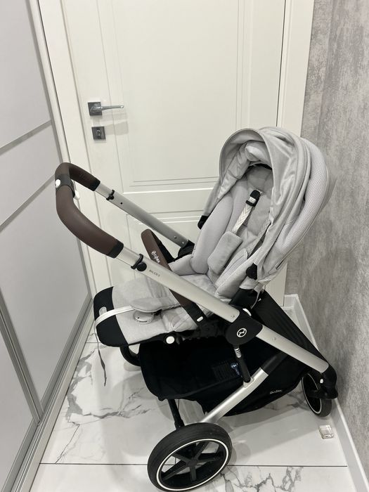 cybex balios s lux 2024