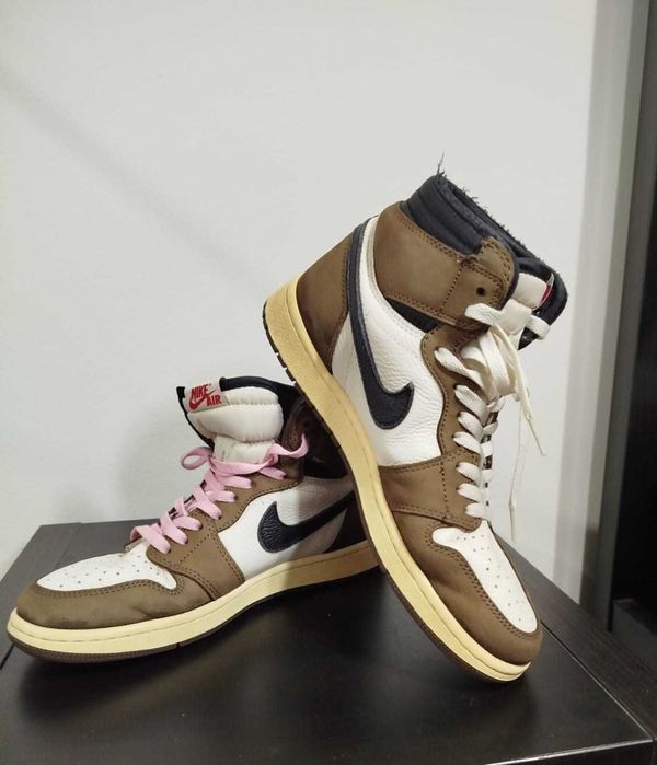 Jordan 1 Retro High Travis Scott OG SP Mocha