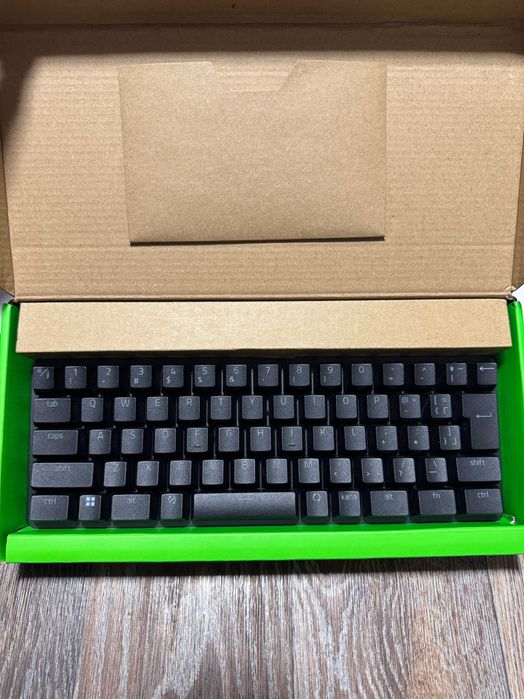 Ігрова клавіатура RAZER HUNTSMAN MINI