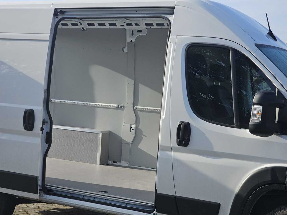 Podłoga srebrna L2-Ducato, Boxer, Jumper, Movano, Proace Max- 9mm