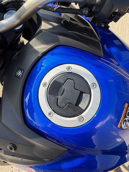 Suzuki V-STROM 650