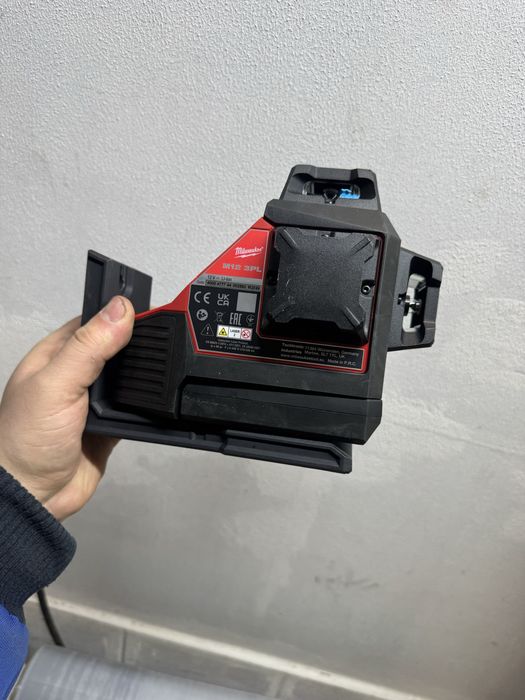 Nowy laser milwaukee M12 3PL zielona wiazka
