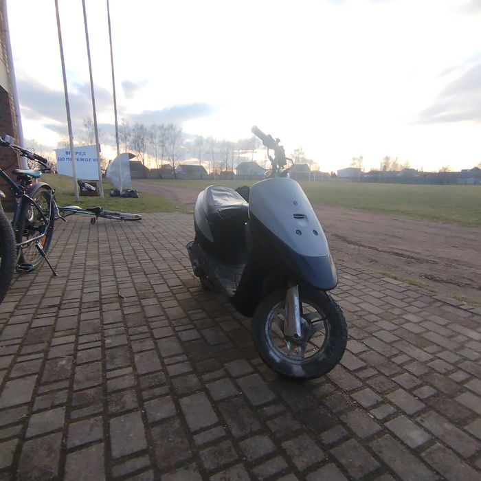 Сузукі летс 2 в хорошому стані ХТО КУПИТЬ ПОДАРЮ ШОКОЛАДКУ