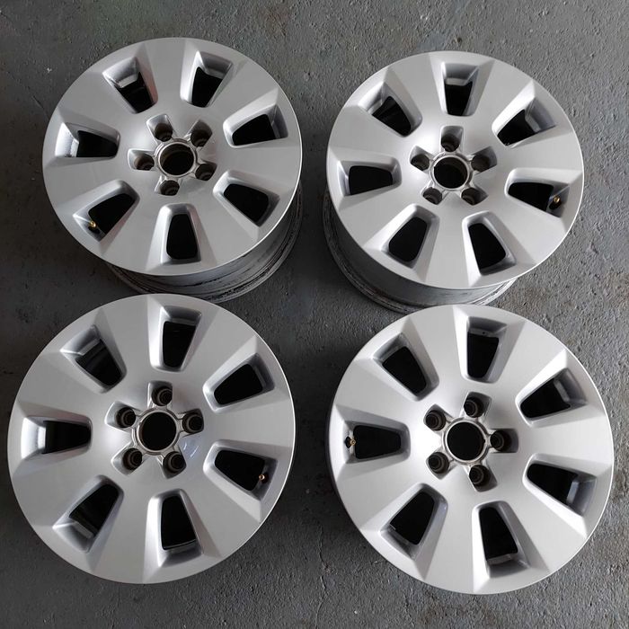 Opony  225/55r16 letnie