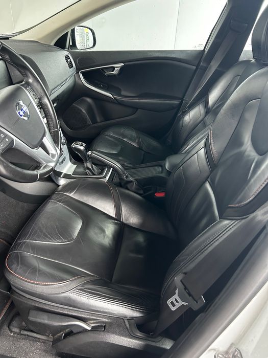 Volvo V40 D2 Cross Country