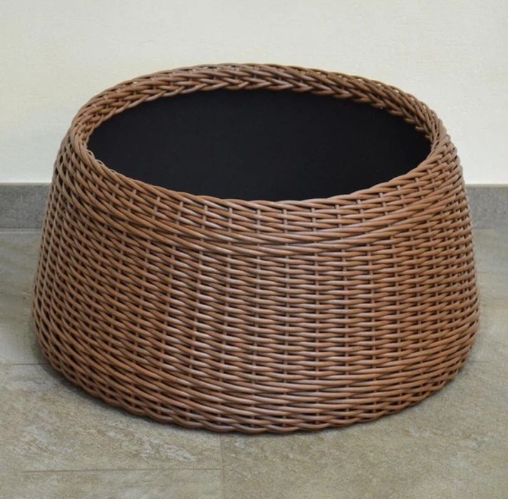 Продам декоративну спідницю під ялинку