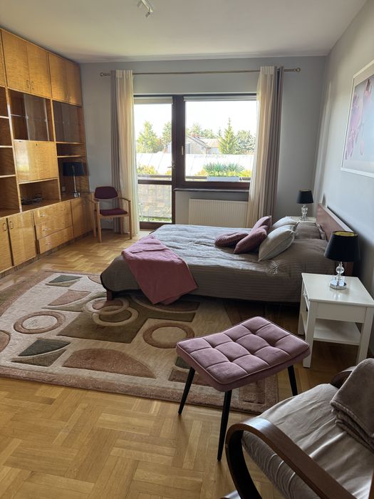 Mieszkanie do wynajęcia- góra budynku wolnostojacego