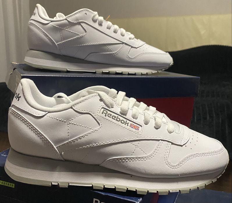 Reebok Buty Classic Leather GY3558 Ftwwht/Pugry3/Purgry