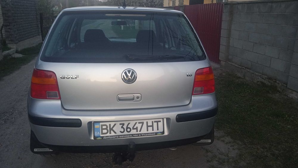 Продам  надійний гольф 4