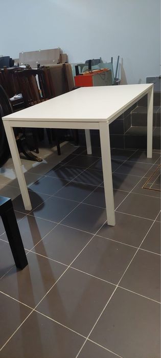 Mesa do ikea branca
