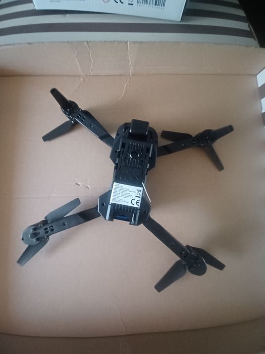 Folding DRONE high definition