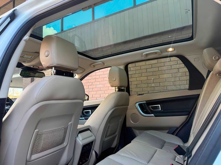 Land Rover Discovery Sport HSE      2019