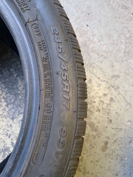 2 Opony zimowe Cooper 245/45 R 17