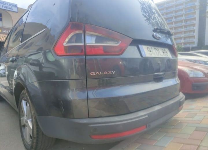 Ford Galaxy 1.8 TDCi 125cv Bloco Avariado | Excelente Oportunidade de Revenda(LER ANÚNCIO)
Veículo tem vários extras, c