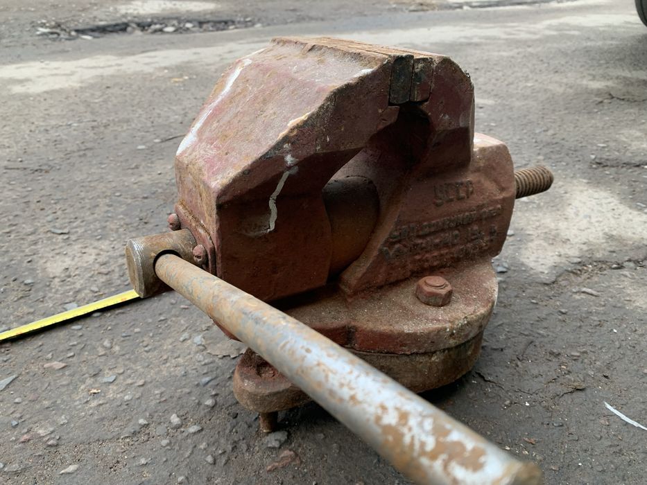 Тіски, лещата великі, ссср