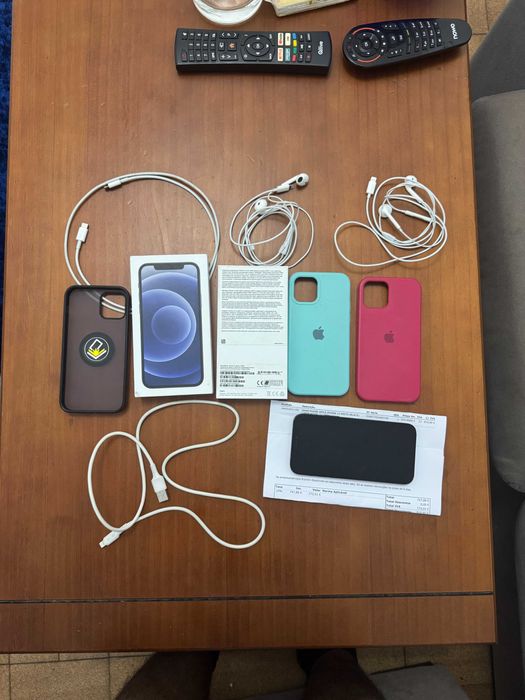 iPhone 12 128GB – Azul Escuro – Caixa + Fatura + 100€ em extras – 200€