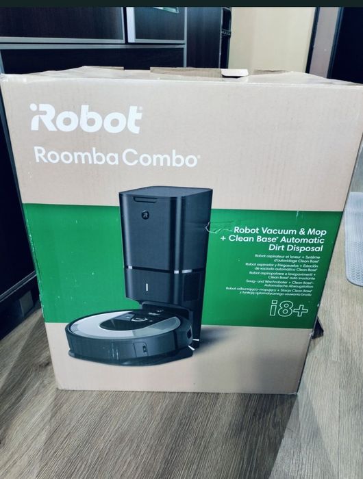 IRobot i8+ z bazą