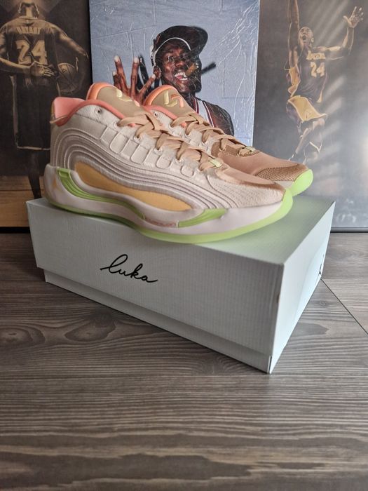 Jordan Luka 4 roz. 44