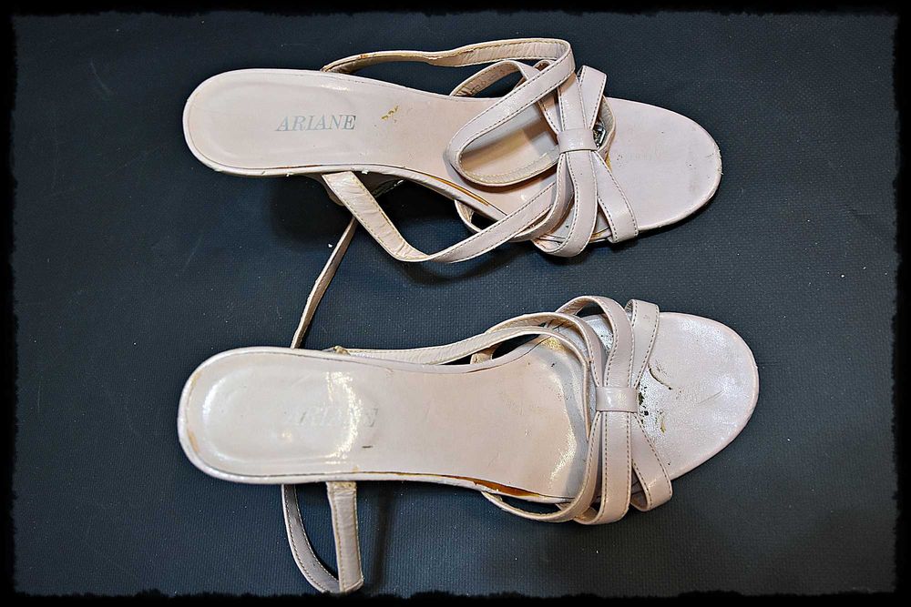 Różowe, pudrowe sandały na obcasie, klapki, rozmiar 40