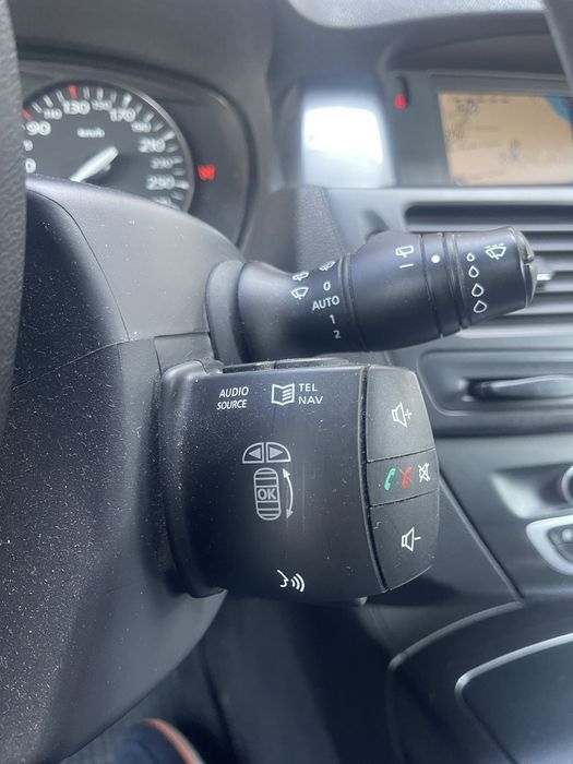 Рено Лагуна 3модель 2010р універсал пригнана з Європи