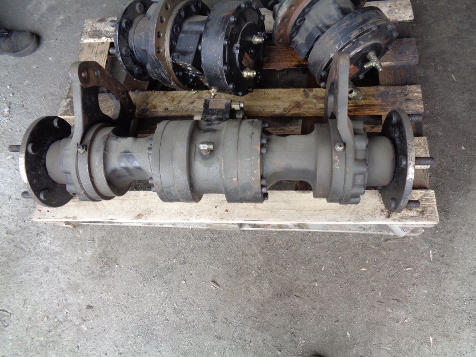 Most napędowy , oś wózek widłowy Yale Hyster