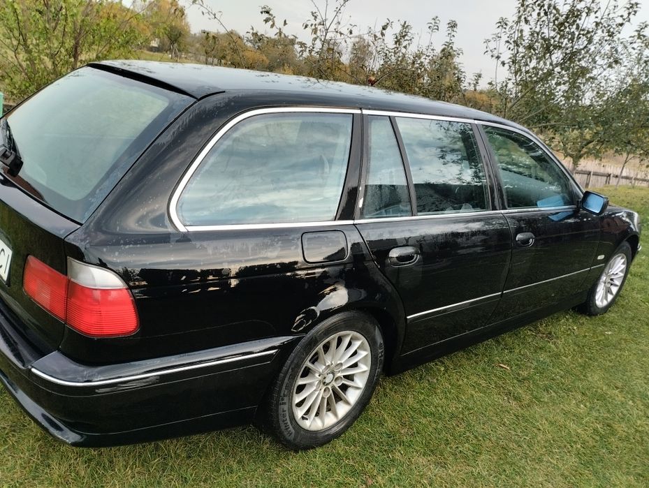 Продам бмв є 39 2.5 тдс