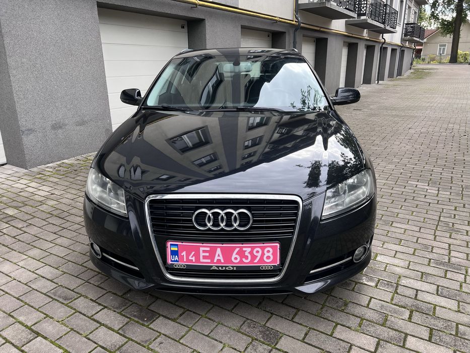 Audi A3 2011  black