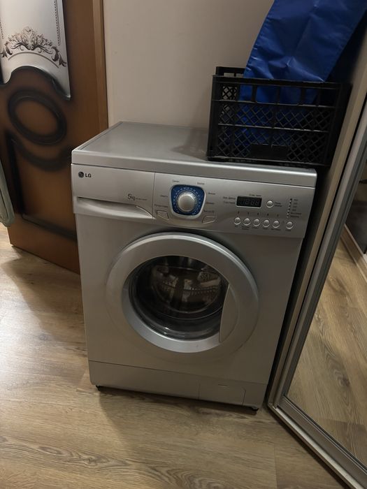 Пральна машинка LG