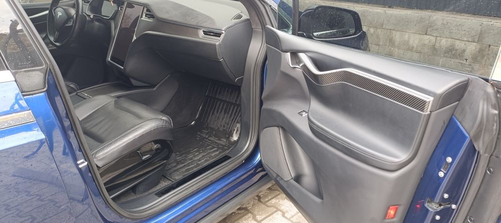 Tesla X Performance Ludicrous 100