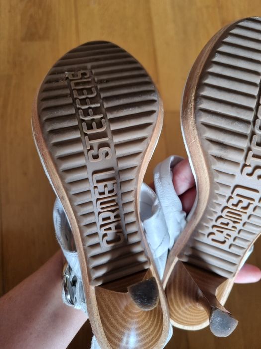 Sandálias Carmen Steffens