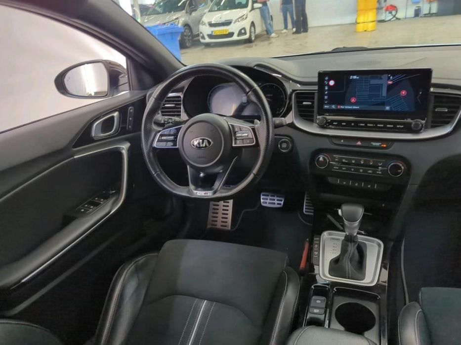 Kia ProCeed