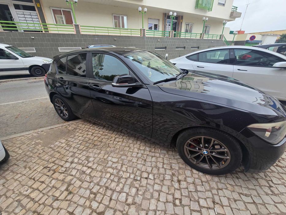 Vendo Bmw 116 D foto 2