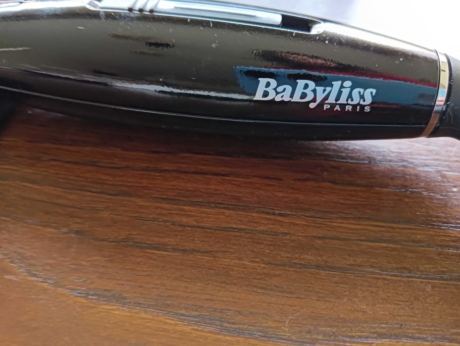 Escova alisadora da Babyliss