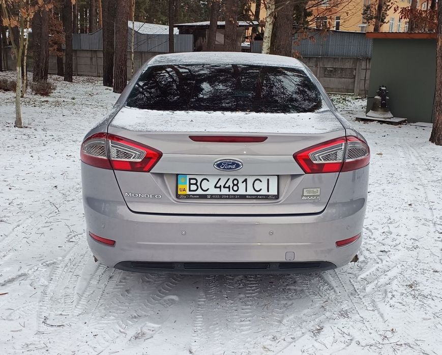 Ford Mondeo 2010 4-те покоління (газ-бензин)