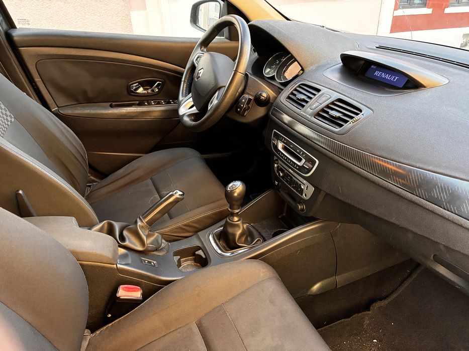 Renault Megane 1.5 dci 110 cv - 2012 — photo 3