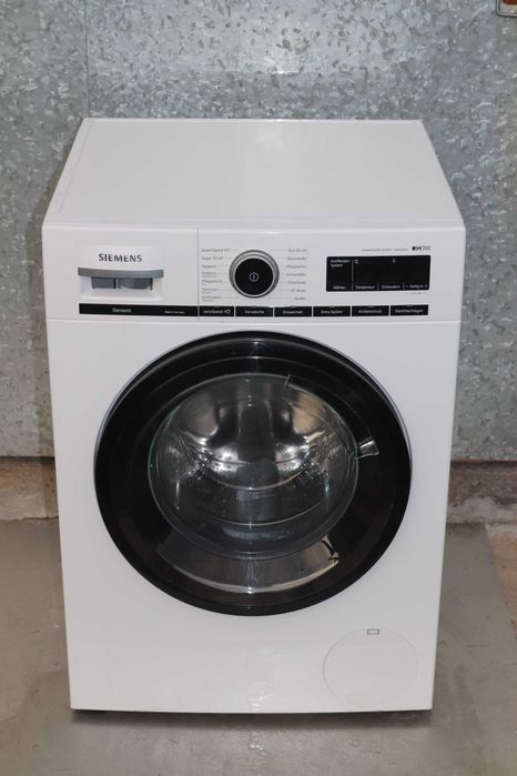 Пральна машина  Siemens   IQ700 WM14VMFCB
