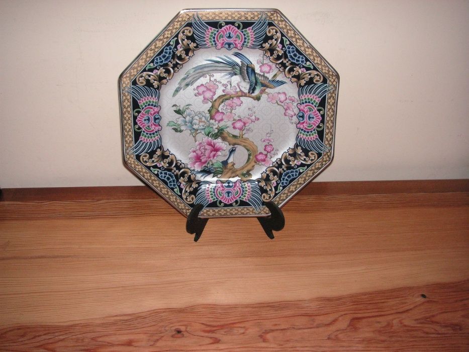 Prato Octogonal Porcelana Japonesa Seizan