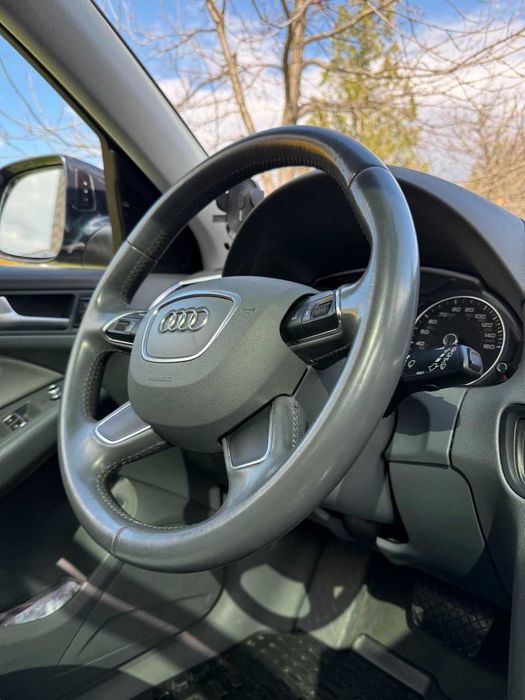продам Audi Q5 в ідеальному стані