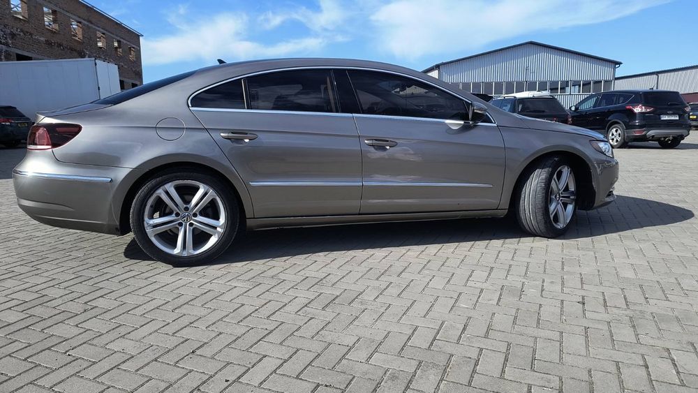 Volkswagen Passat CC