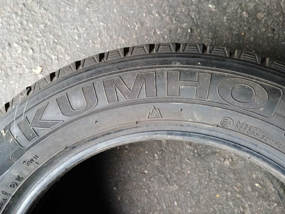 ШИНИ 185/60 R15 88R KUMHO 1 шт. 4 мм.